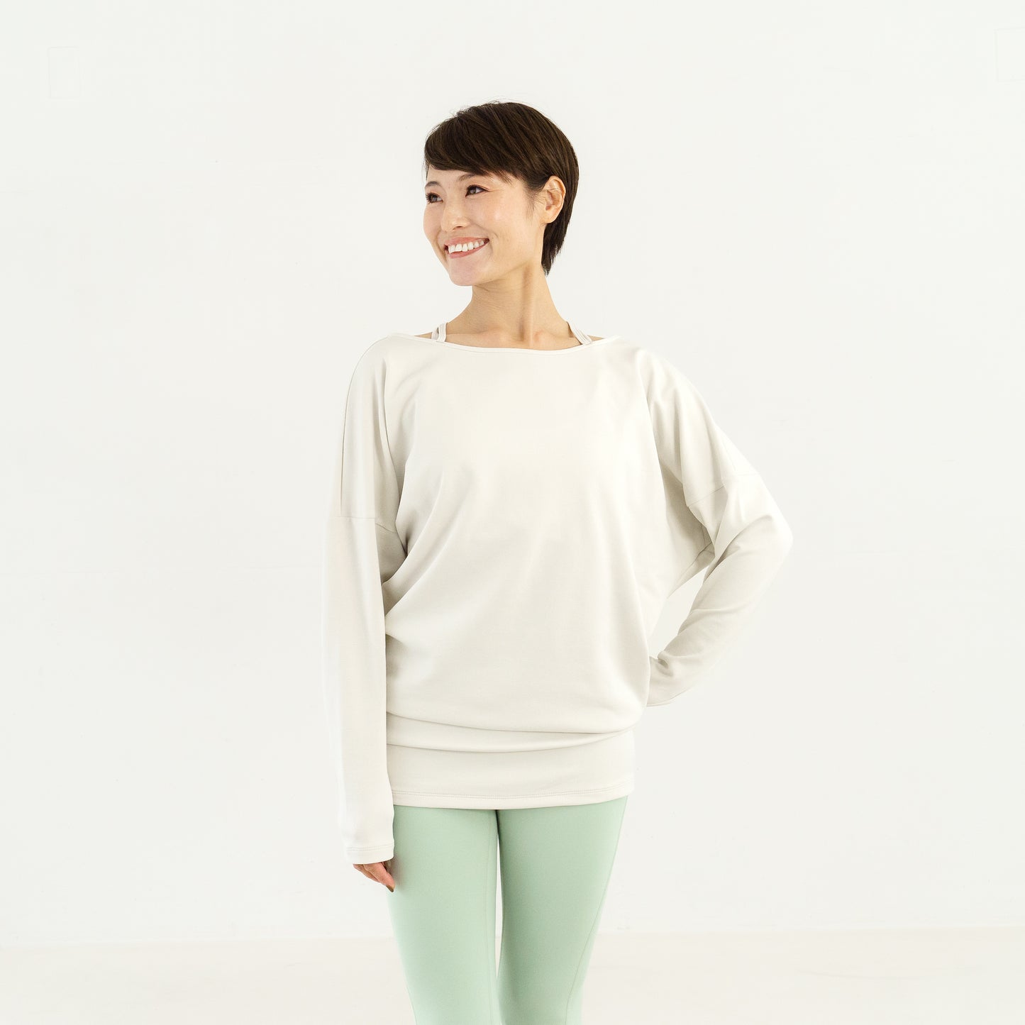 【New】Warm Layer Top