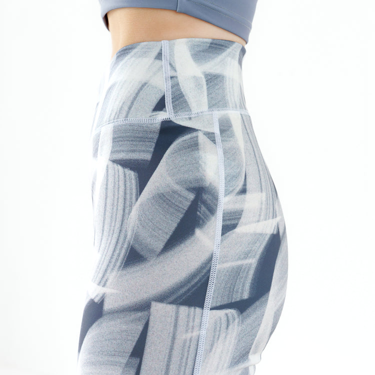 【New】Brush Flow Leggings