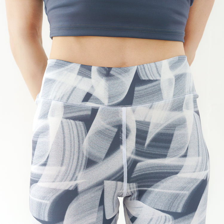 【New】Brush Flow Leggings